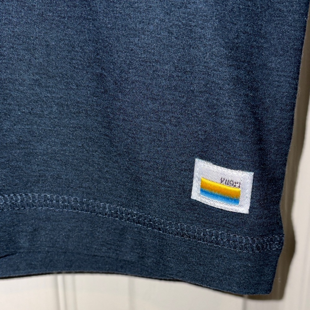 Vuori Strato Tech T-Shirt - Picture 3 of 3